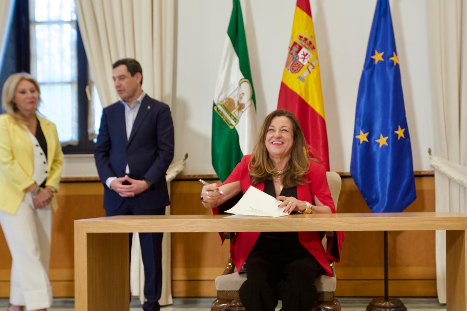 Carmen Castillo, consejera de Educación, en un acto.