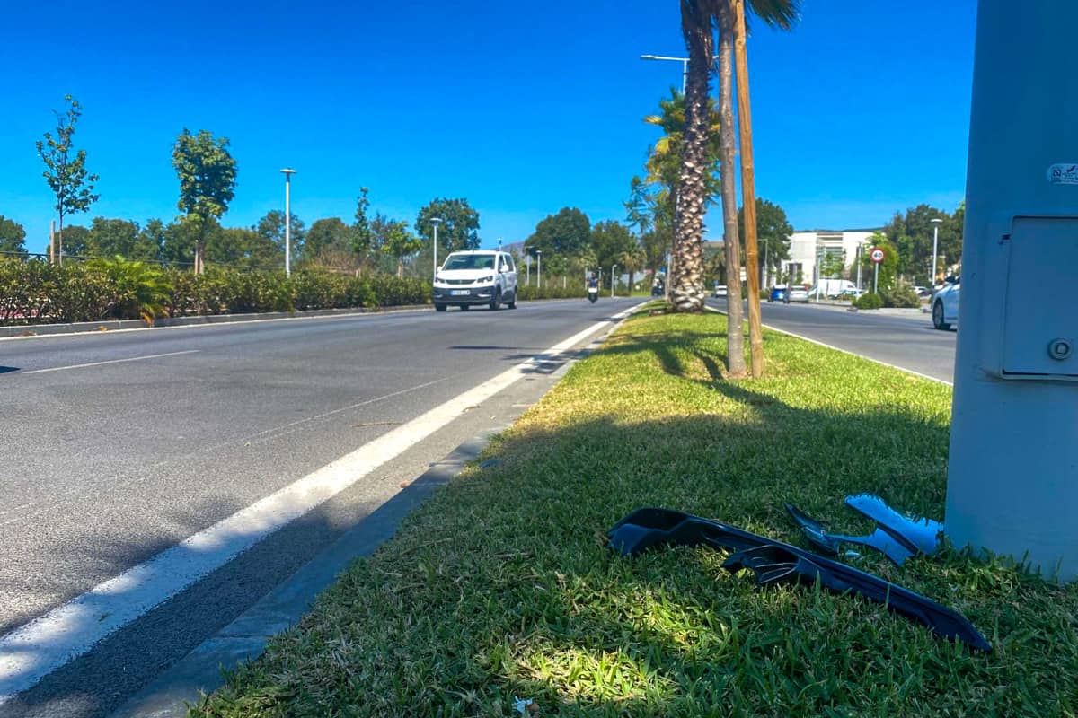 El lugar del accidente donde han fallecido los dos jóvenes.