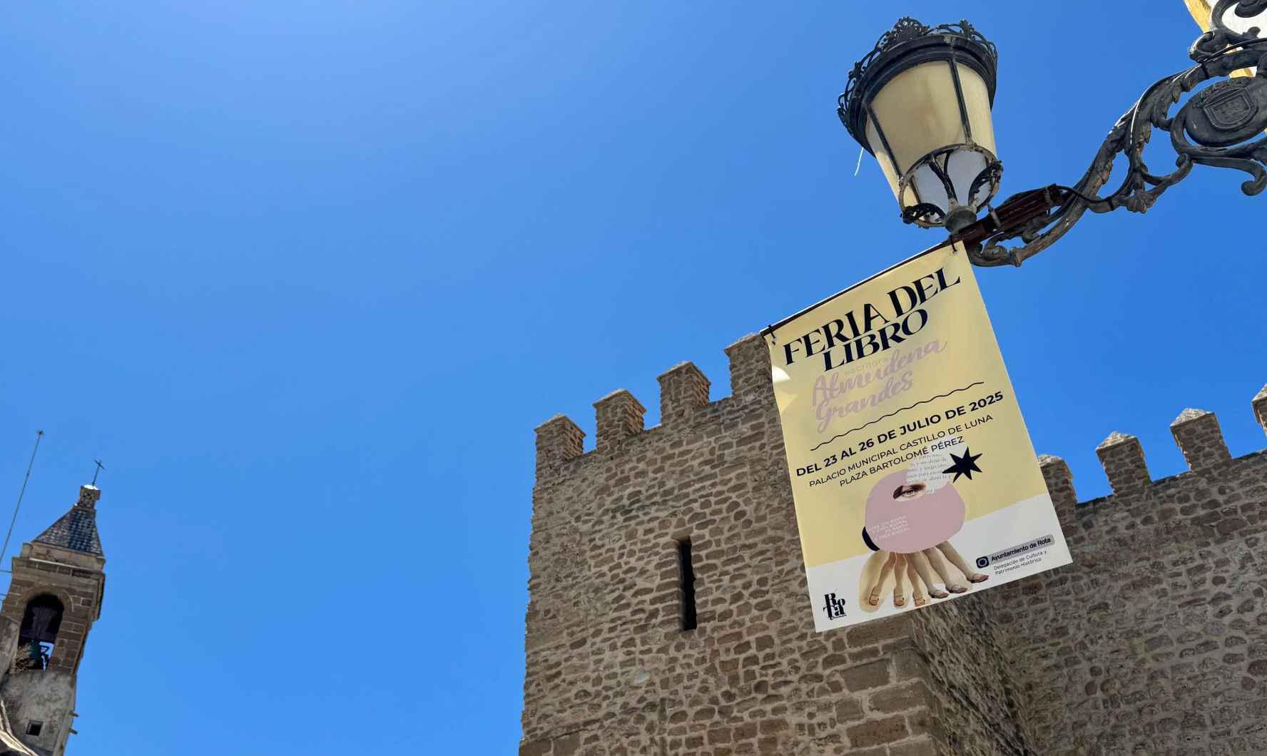 Cartel anunciando la Feria del Libro de Rota.