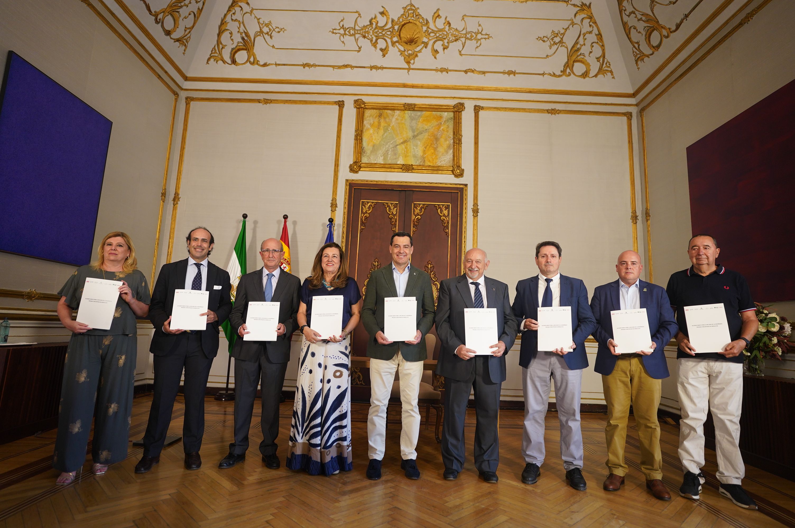 Acuerdo firmado en el Palacio de San Telmo con la patronal y los sindicatos de la Educación Concertada.
