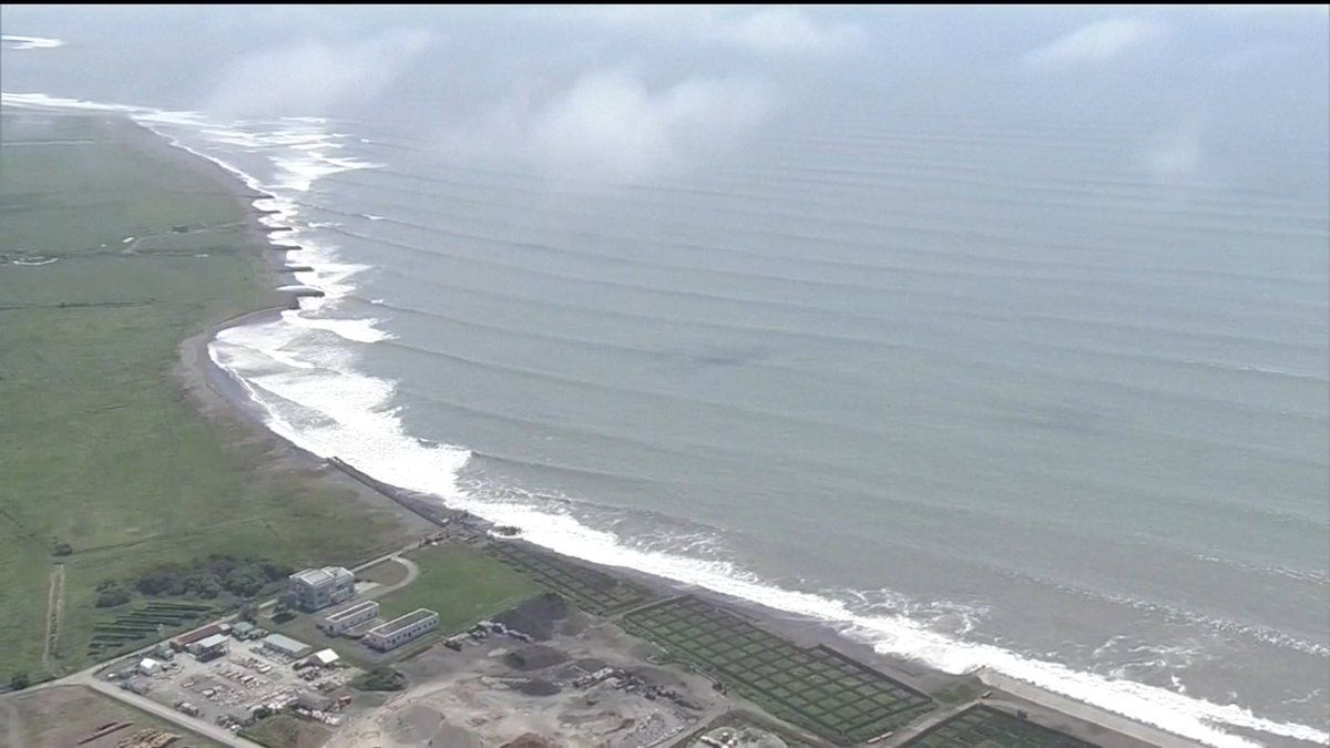 Olas formadas en Japón en una imagen de archivo. Se activa alerta por riesgo de tsunami. Olas formadas en Japón en una imagen de archivo. Se activa alerta por riesgo de tsunami.