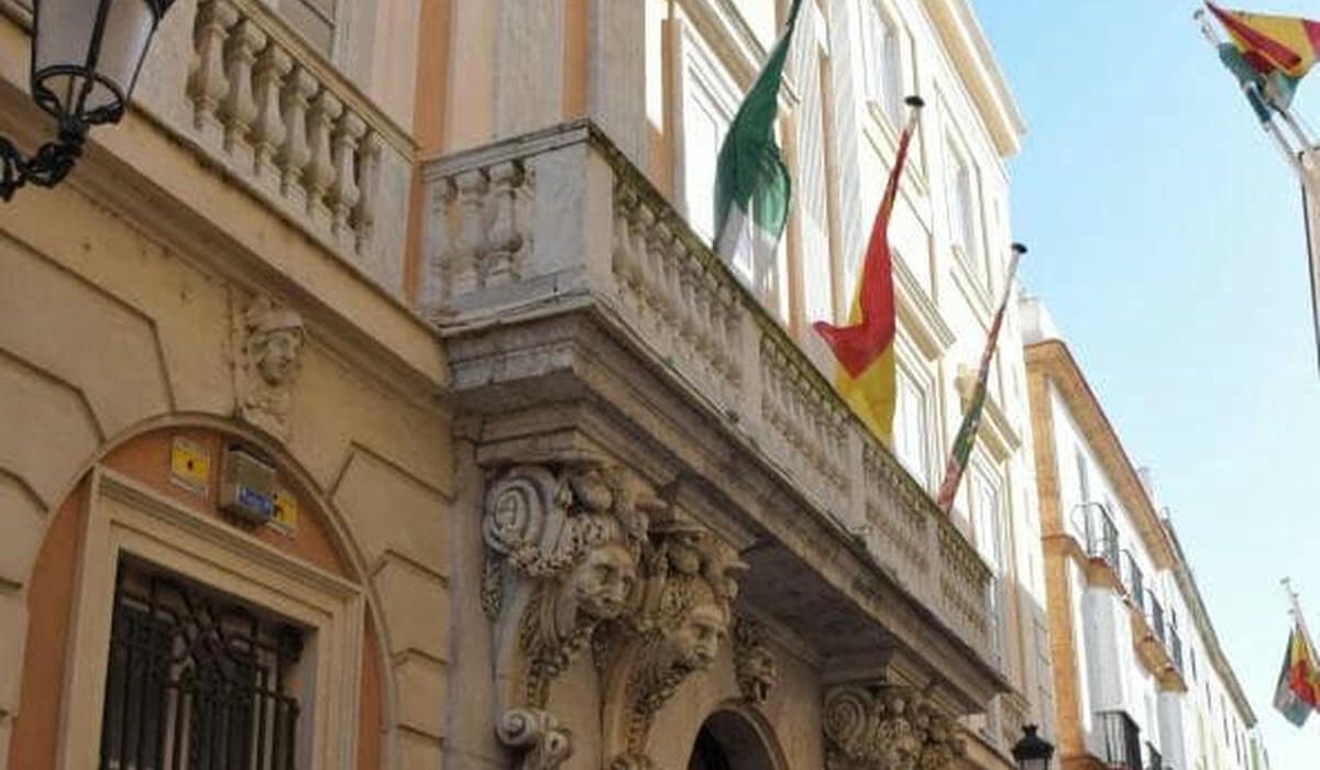 La delegación territorial de Educación.