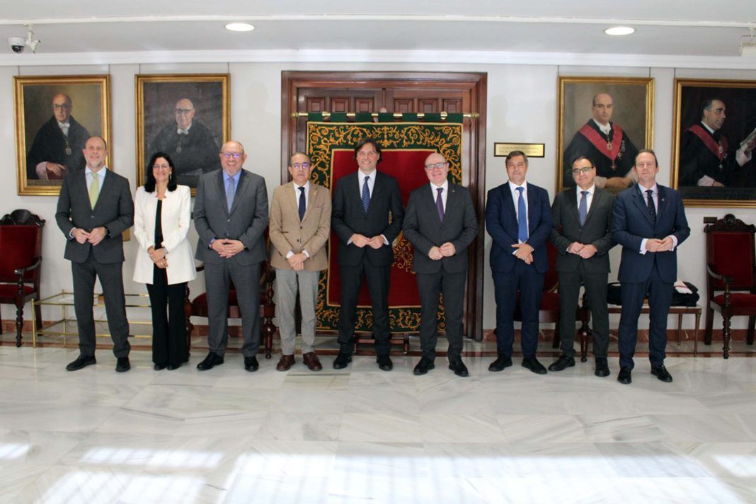 Los nueve rectores de las universidades públicas andaluzas.