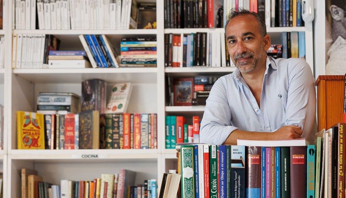 Adrian Libreria Laberinto  3