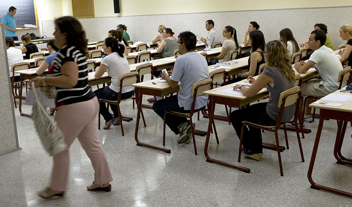 Un tribunal en unas oposiciones docentes en Andalucía.