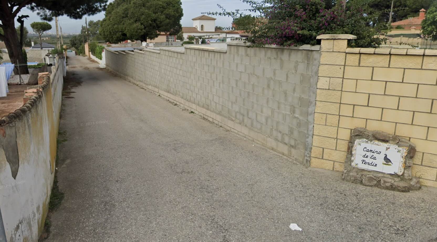 Imagen de Google Maps de la calle en el Pinar de los Franceses, en Chiclana, donde se encuentra la finca donde se produjo el crimen del joven de Jerez.