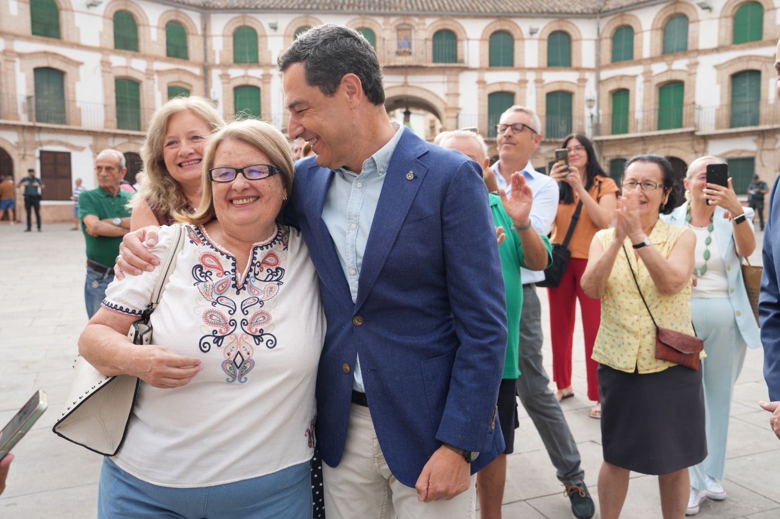 Juanma Moreno, en su visita al municipio malagueño de Archidona.