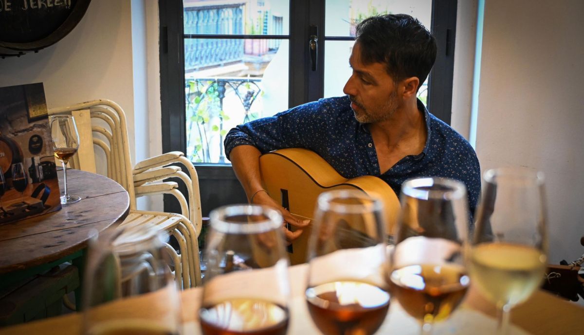 santiago moreno guitarra