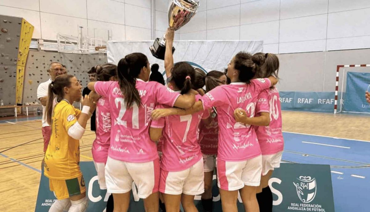 Celebración de las jugadoras del Guadalcacín FSF.