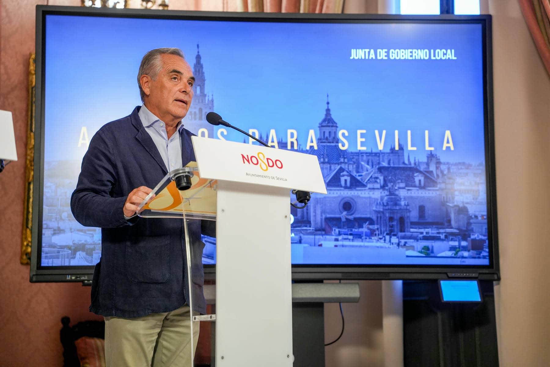 Juan Bueno, consejero de Hacienda de Sevilla.