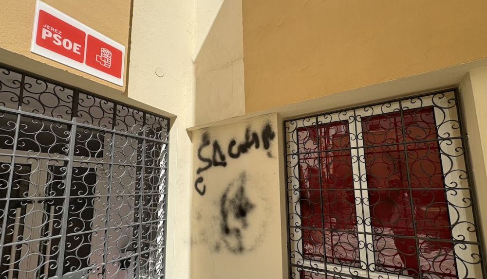 pintadas sede psoe jerez 5
