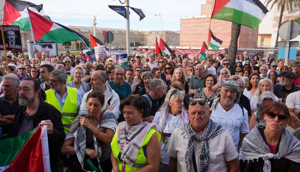 Concentración de la cadena humana Palestina. 1389