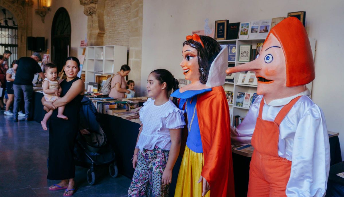 INAUGURACION FERIA DEL LIBRO 2025 15
