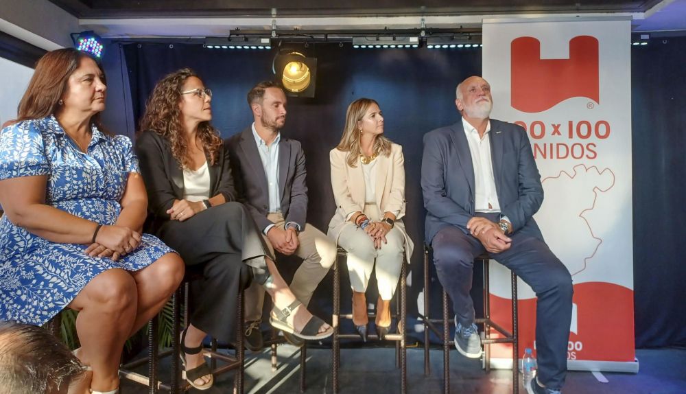 Unidos 100x100 nace para ser una "voz propia de Cádiz, ni de izquierda ni de derecha