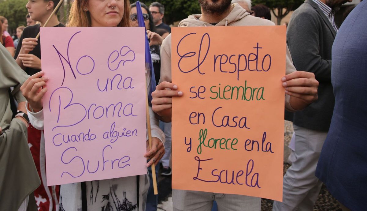 concentracion acoso escolar en Jerez  12