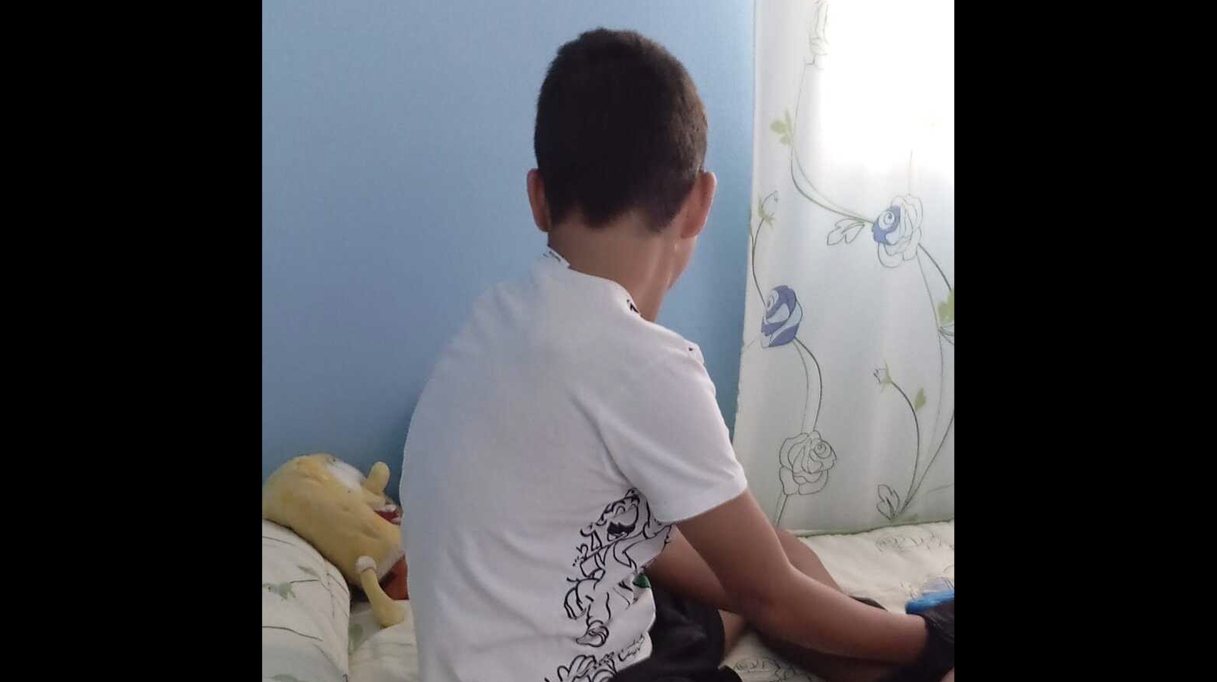 Daniel, el chico con autismo de Villaverde del Río, ya se ha reincorporado a sus clases al ser readmitido en la ruta de transporte que se le negaba.