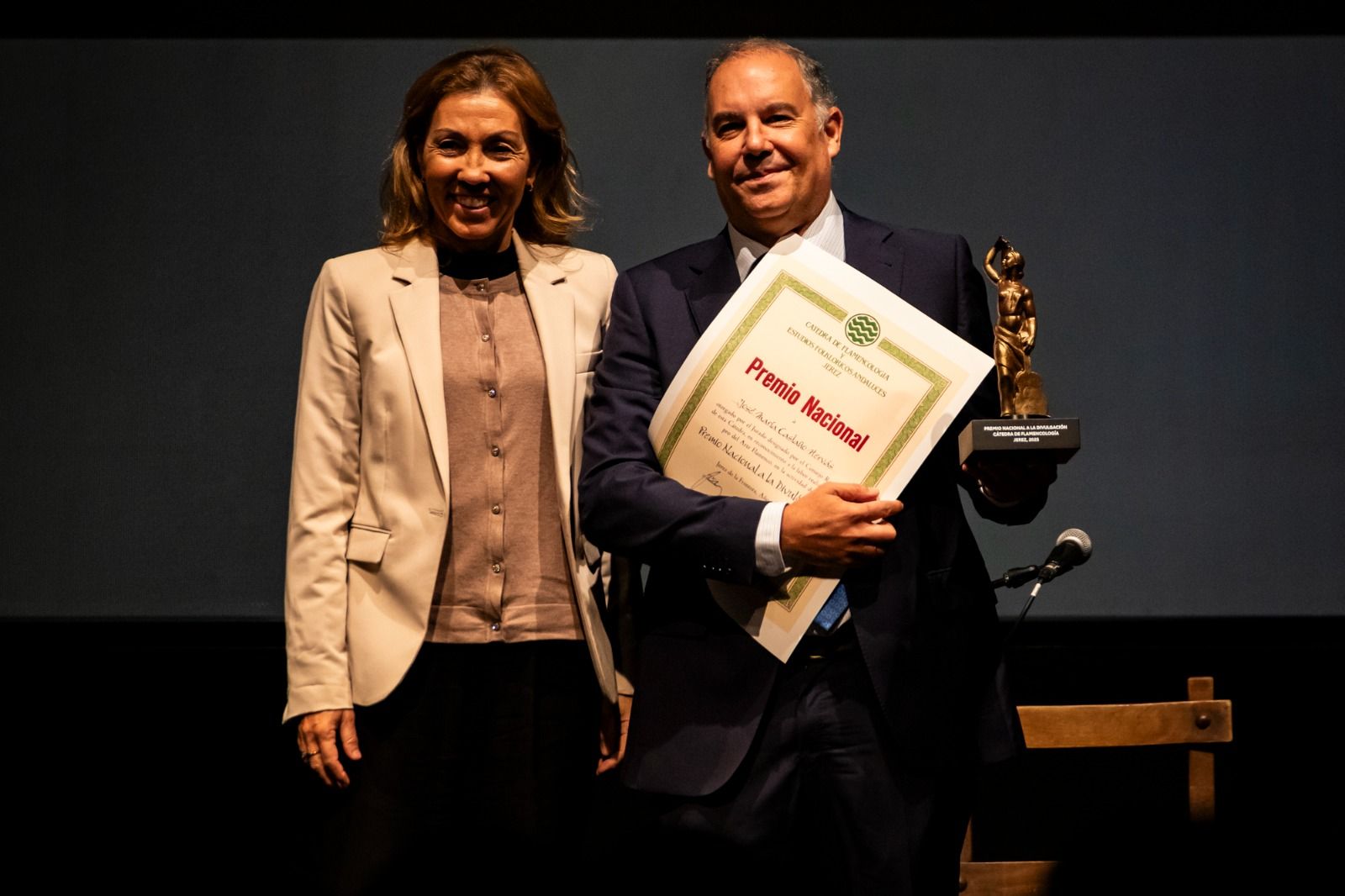 05 Jose María Castaño y Tania Barcelona
