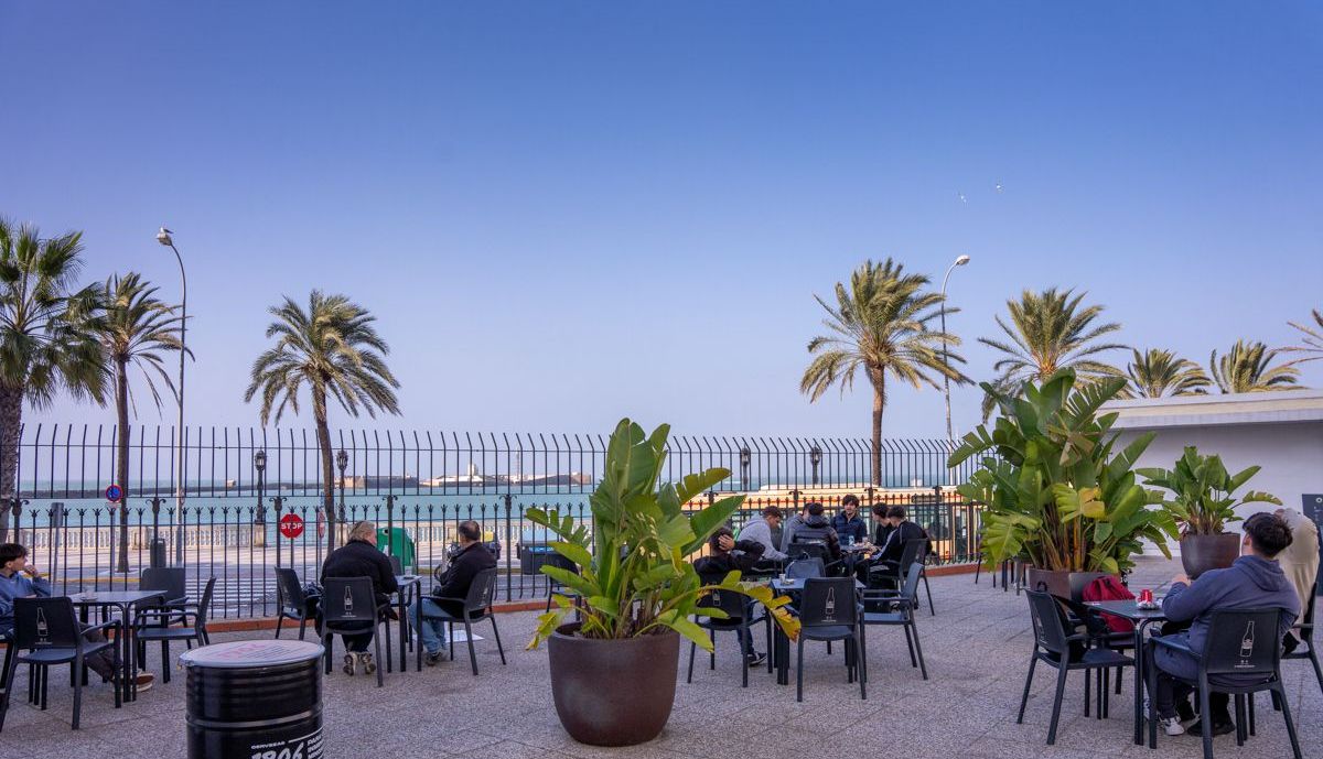 Terraza espectacularsobre la caleta   Cádiz 5