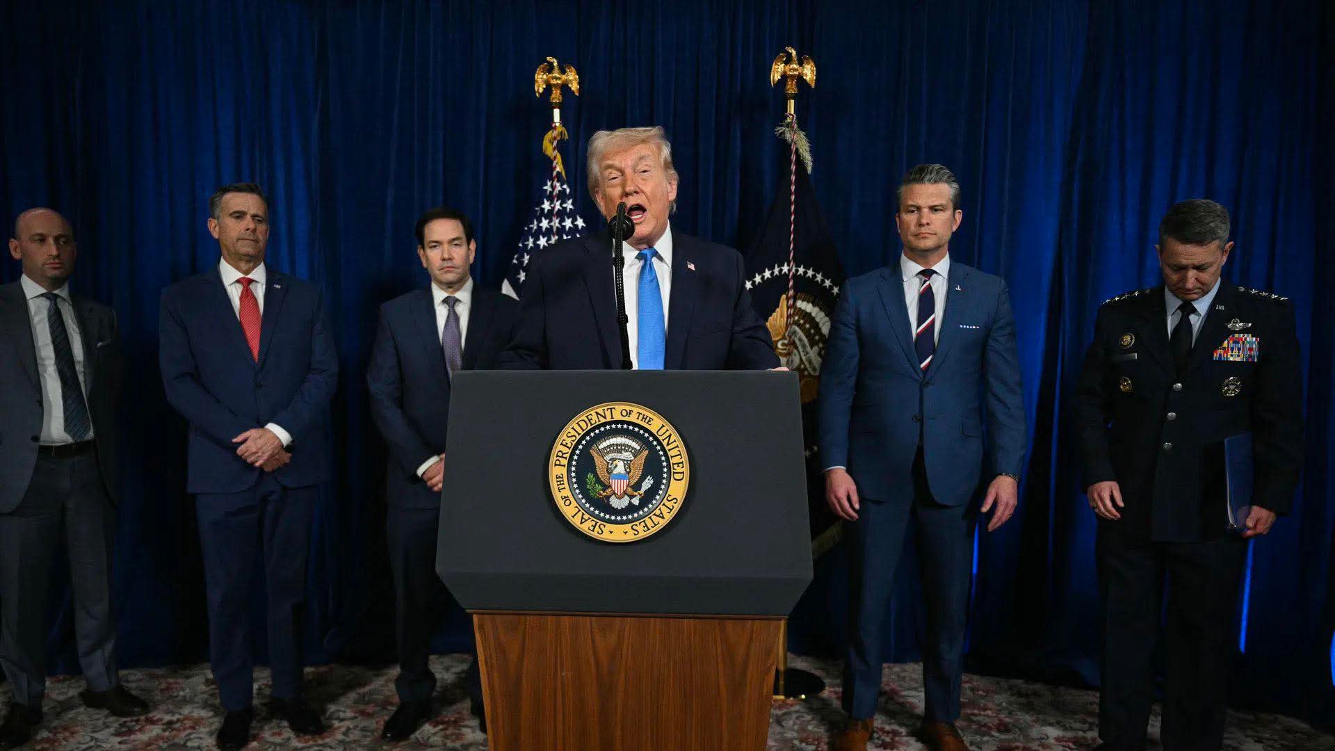 Trump, durante su rueda de prensa de este sábado. Trump, durante su rueda de prensa de este sábado.