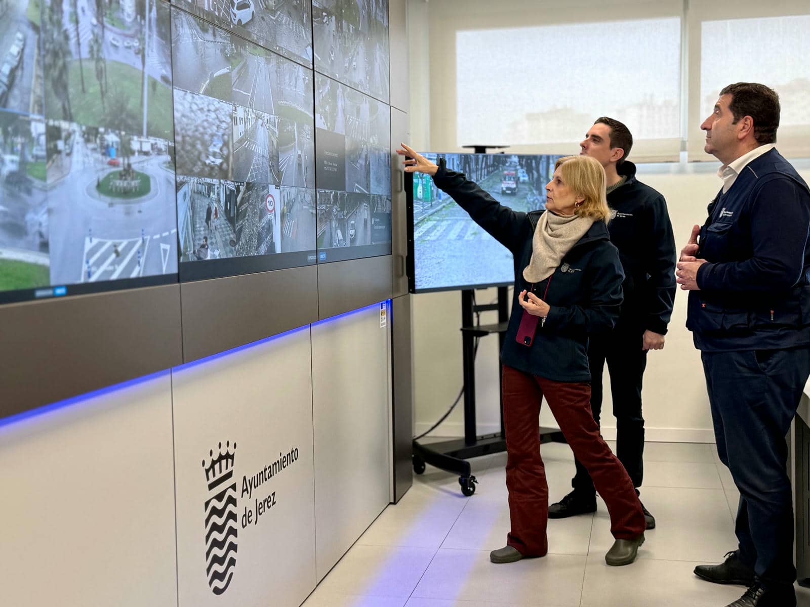 El seguimiento  desde las oficinas municipales. (1)