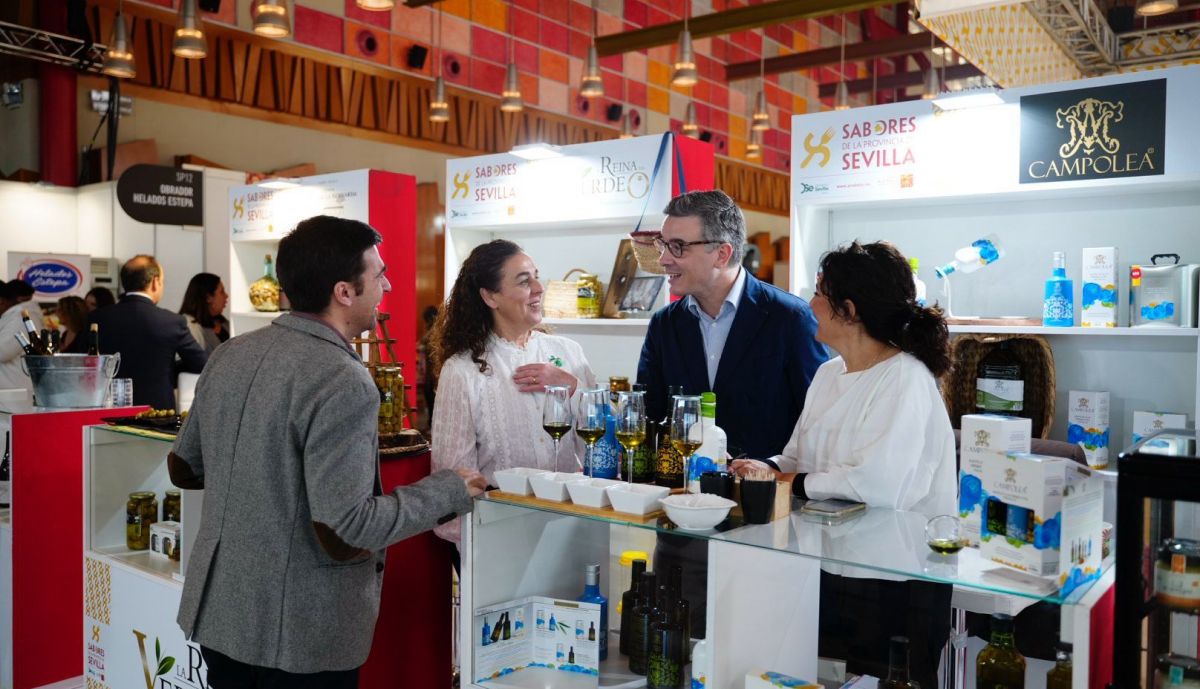 Sevilla promociona sus productos agroalimentarios en Málaga.