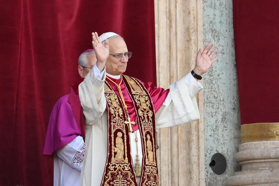 El Papa León XIV en una de sus homilías en la Basílica de San Pedro.
