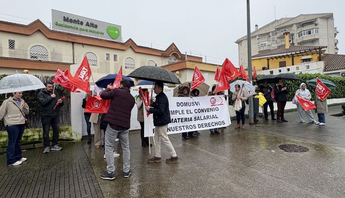 protesta residencia montealto jerez domusvi 2