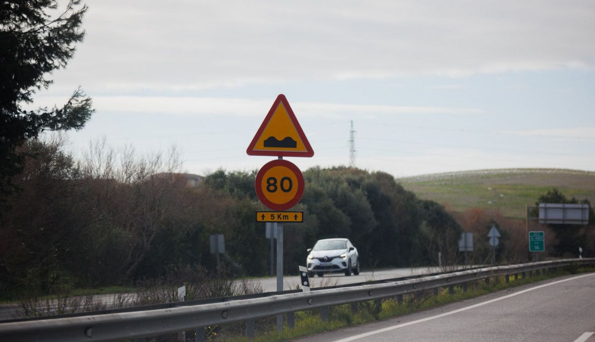 CARRETERA JEREZ SANLUCAR A 480 MAL ESTADO 04