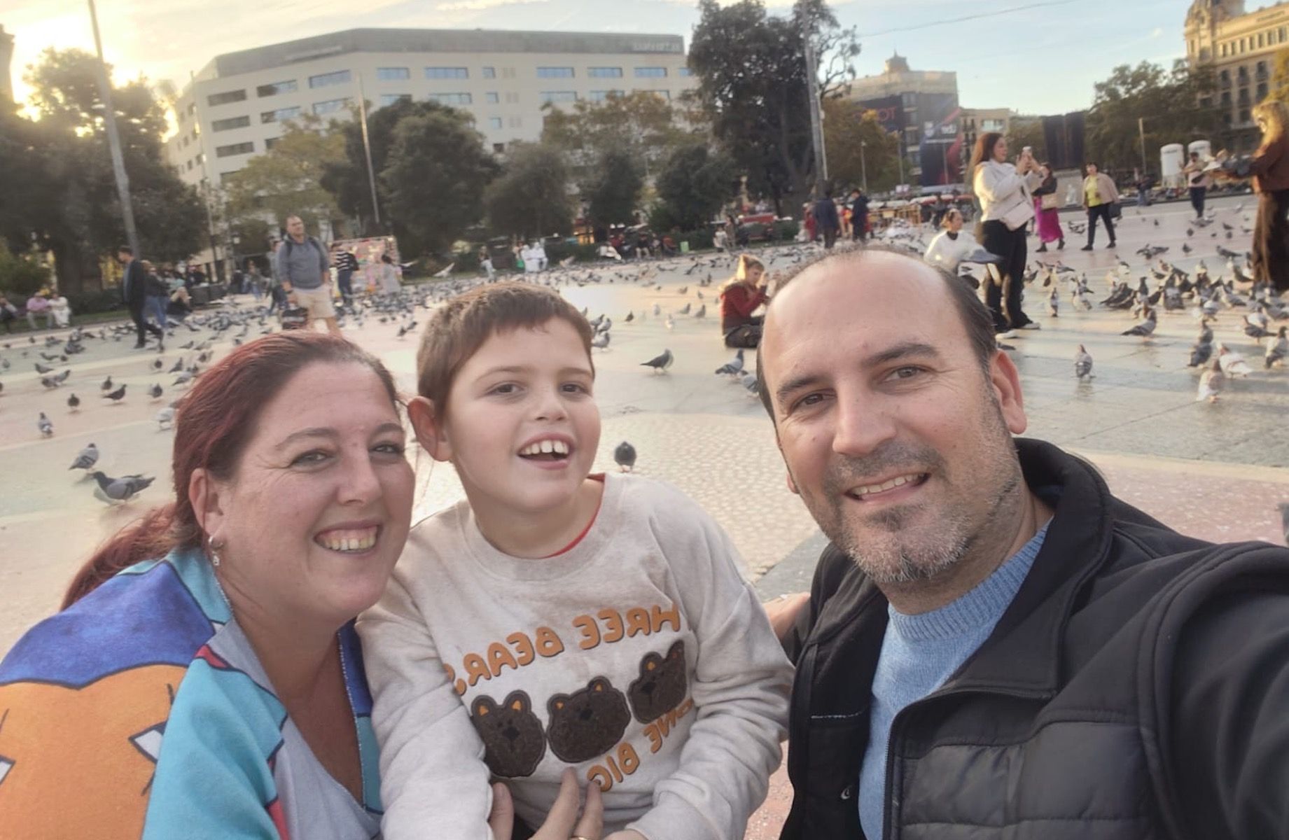 La familia de Iván, un niño con una enfermedad rara de Jerez.