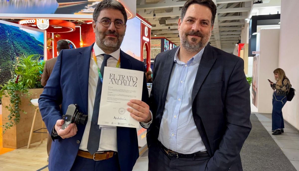 Lisardo Morán, Dtor. Gerente  Empresa Pública Turismo y Deporte de Andalucía junto a Javier Gómez, Dircom Diputacion de Málaga