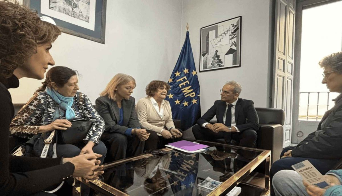 Un momento del encuentro en la FEMP.