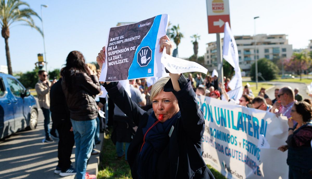 Concentracion trabajadores Corte Ingles Jerez ZAGAT 20