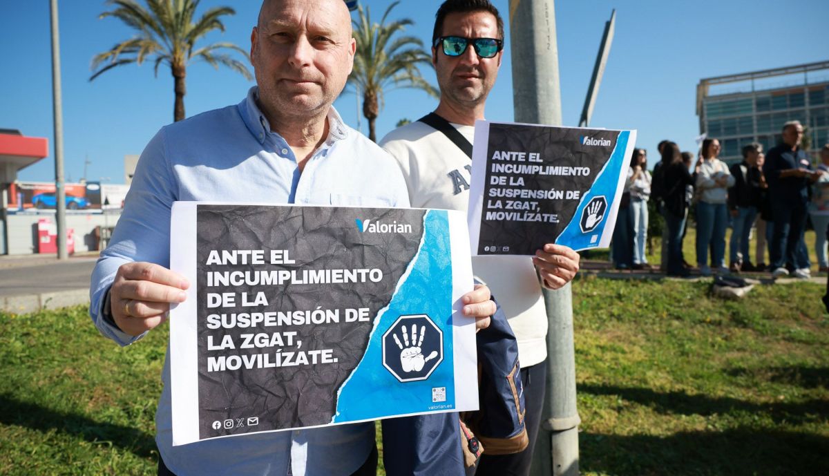 Concentracion trabajadores Corte Ingles Jerez ZAGAT 3