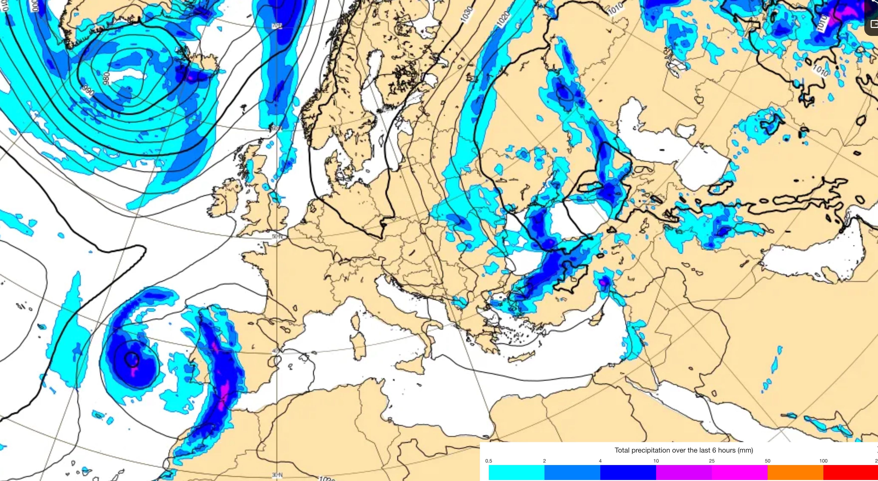 Mapa del ECMWF: previsión de lluvias intensas en Andalucía occidental por borrasca atlántica, con acumulados elevados en Huelva, Sevilla y Cádiz y alto índice EFI.