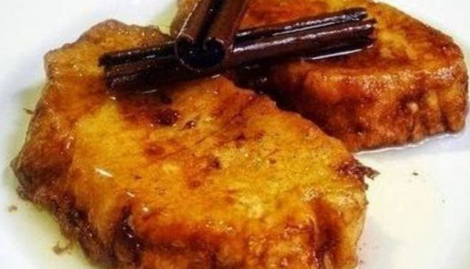 Torrijas con moscatel.
