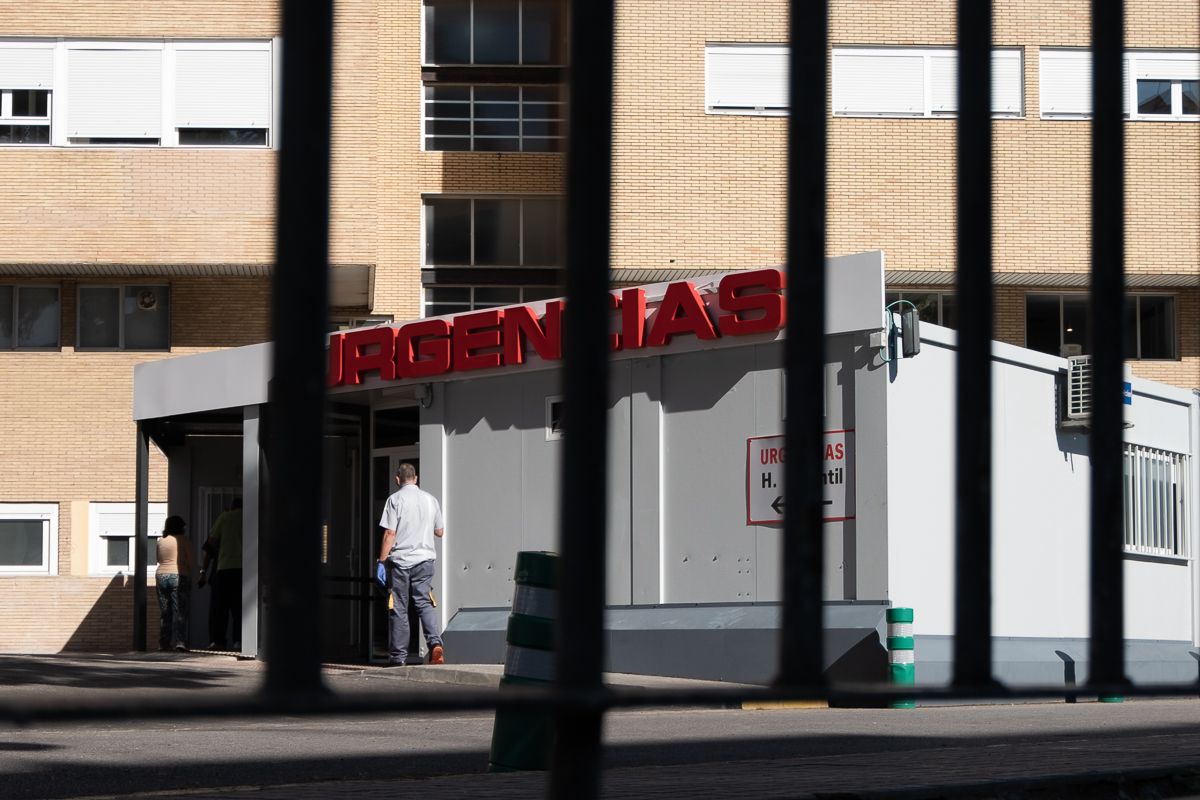 Entrada a Urgencias de un hospital.