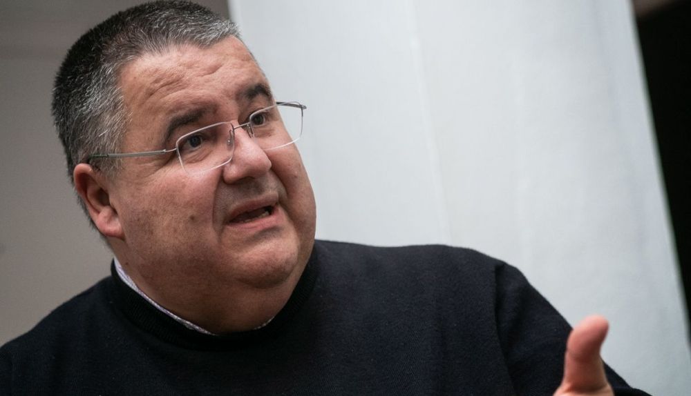 RAFAEL VEZ 2
