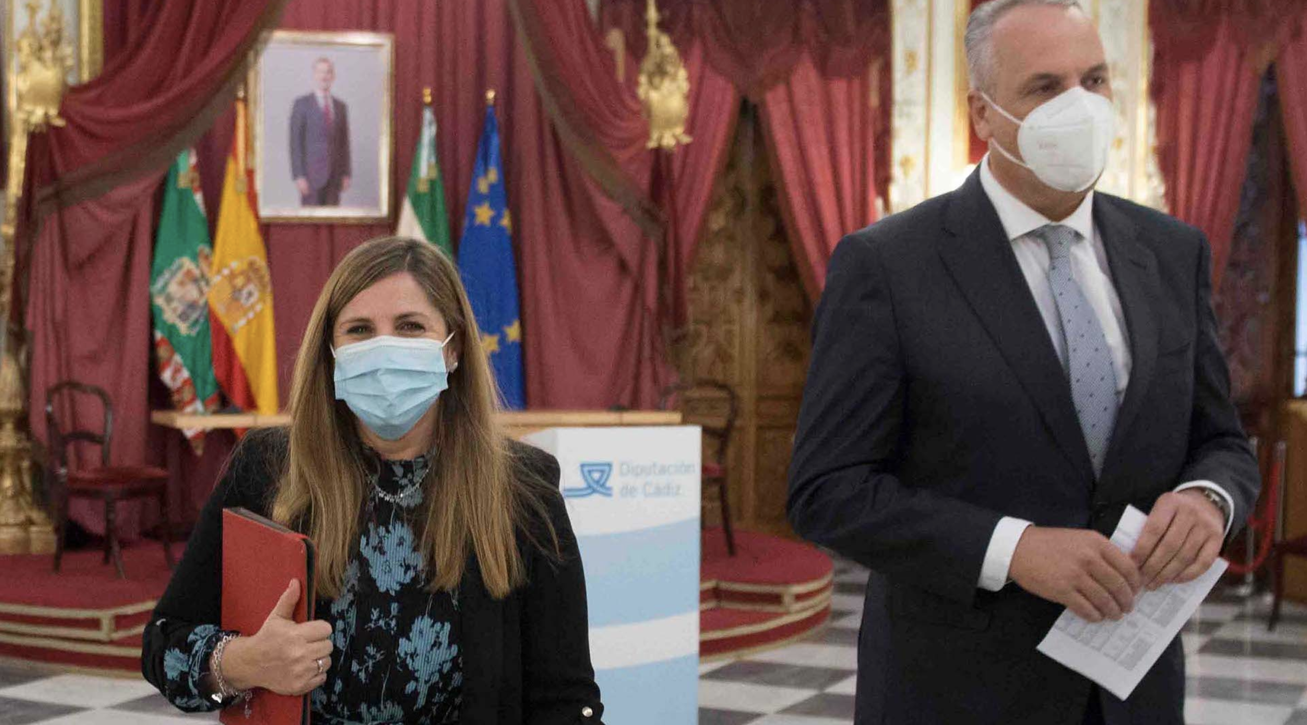 García y Ruiz Boix, durante la presentación del Presupuesto de 2021 de la Diputación de Cádiz. Autor: Carmen Romero