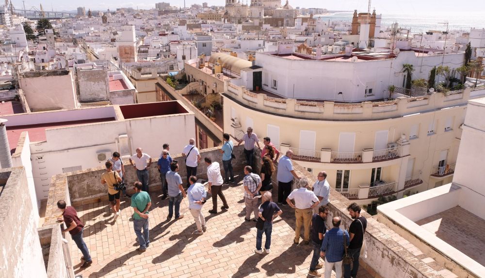 Visita a la Casa del Carnaval de Cádiz durante su periodo de rehabilitación.