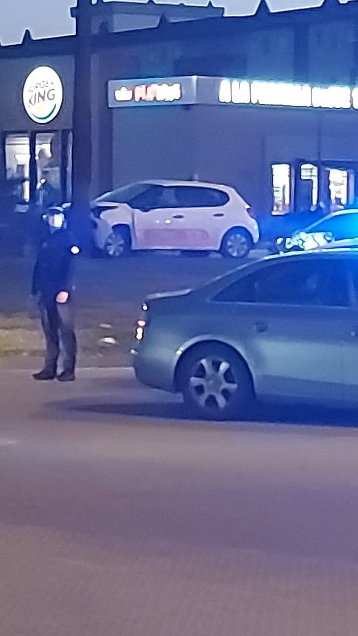 La Policía Local, en el lugar del accidente.
