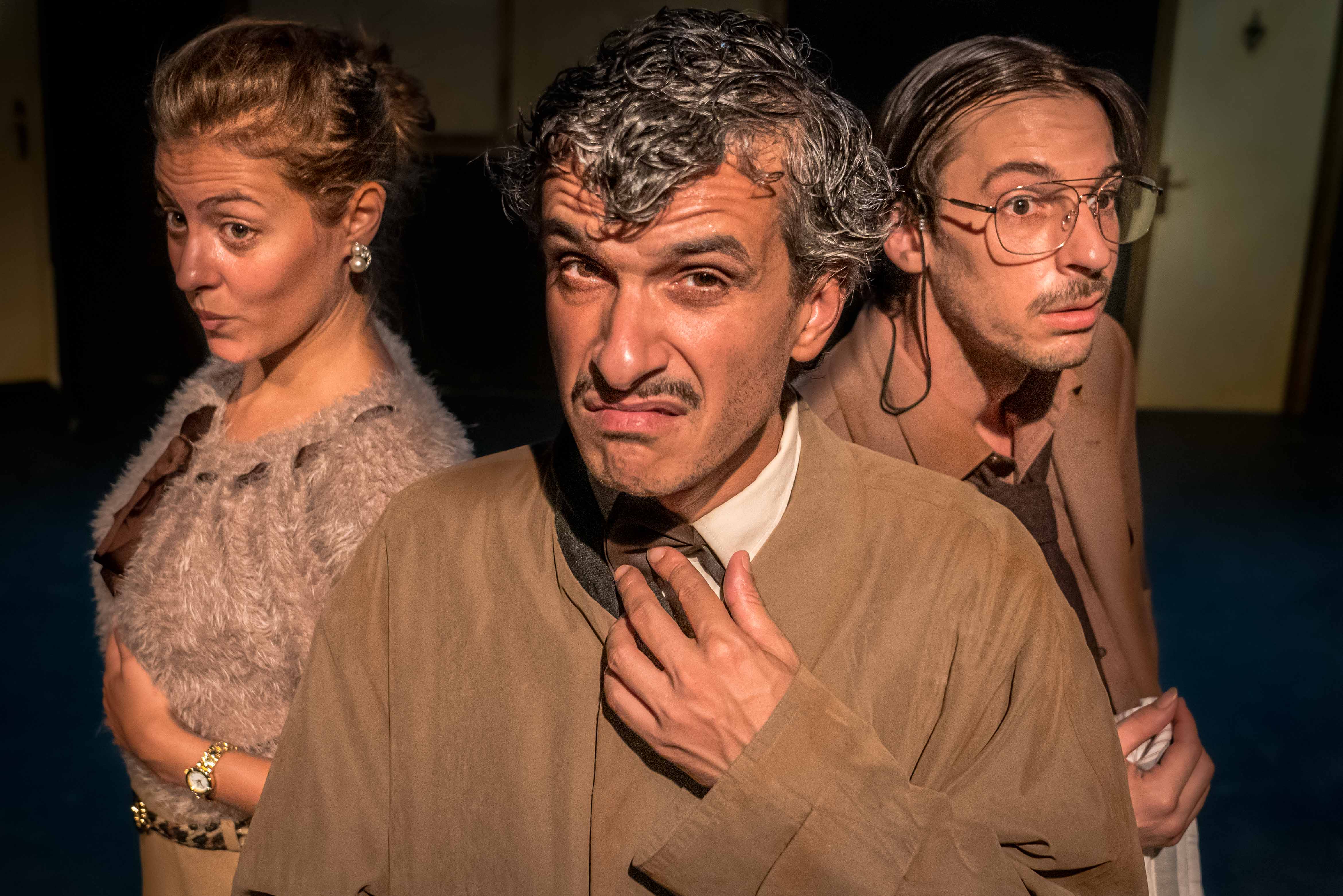 Un acto de 'Solo queda caer' de la compañía La Periférica, 'hermana' de Ediciones del Bufón. Foto: David White.