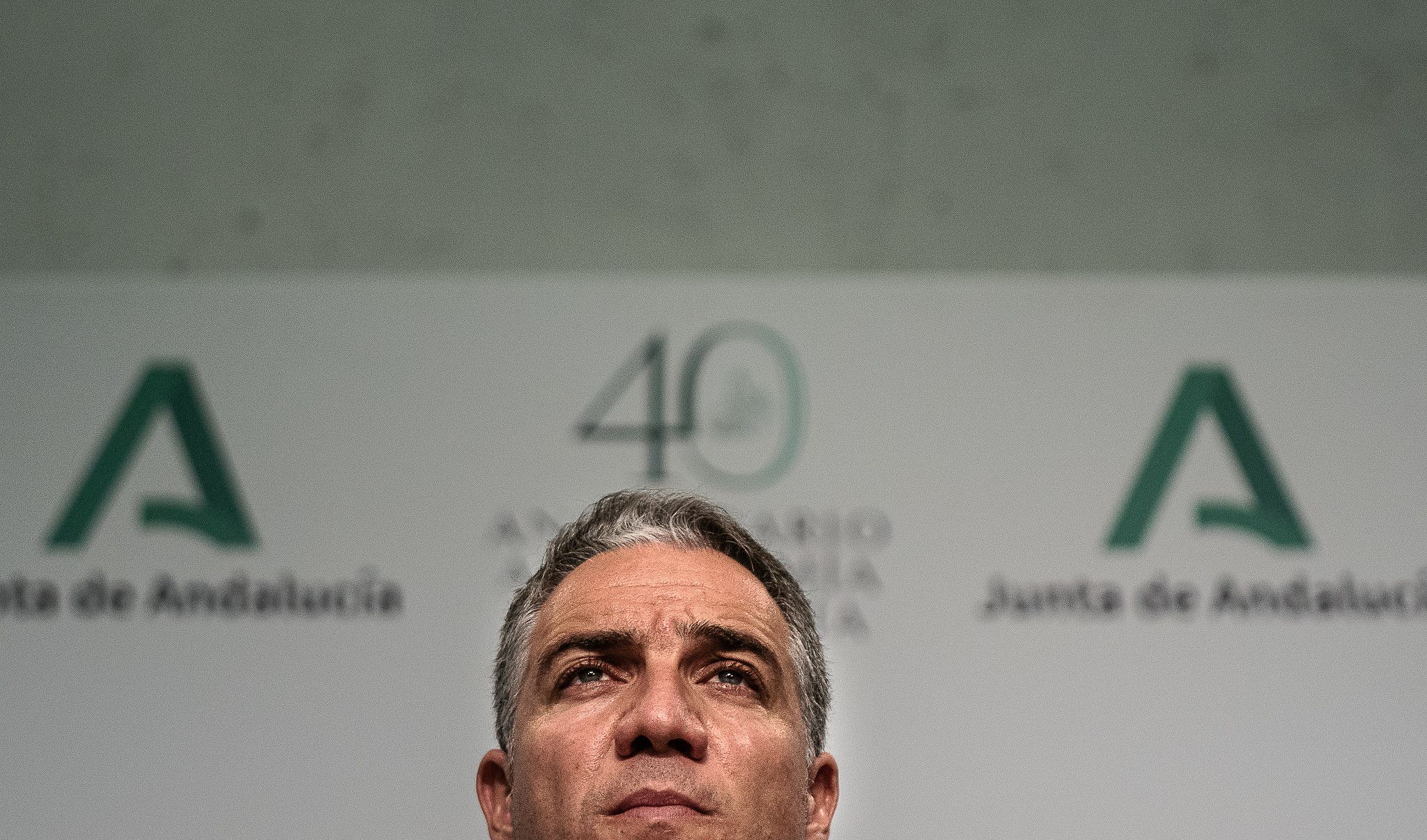 Elías Bendodo, en una rueda de prensa retrospectiva. JUNTA