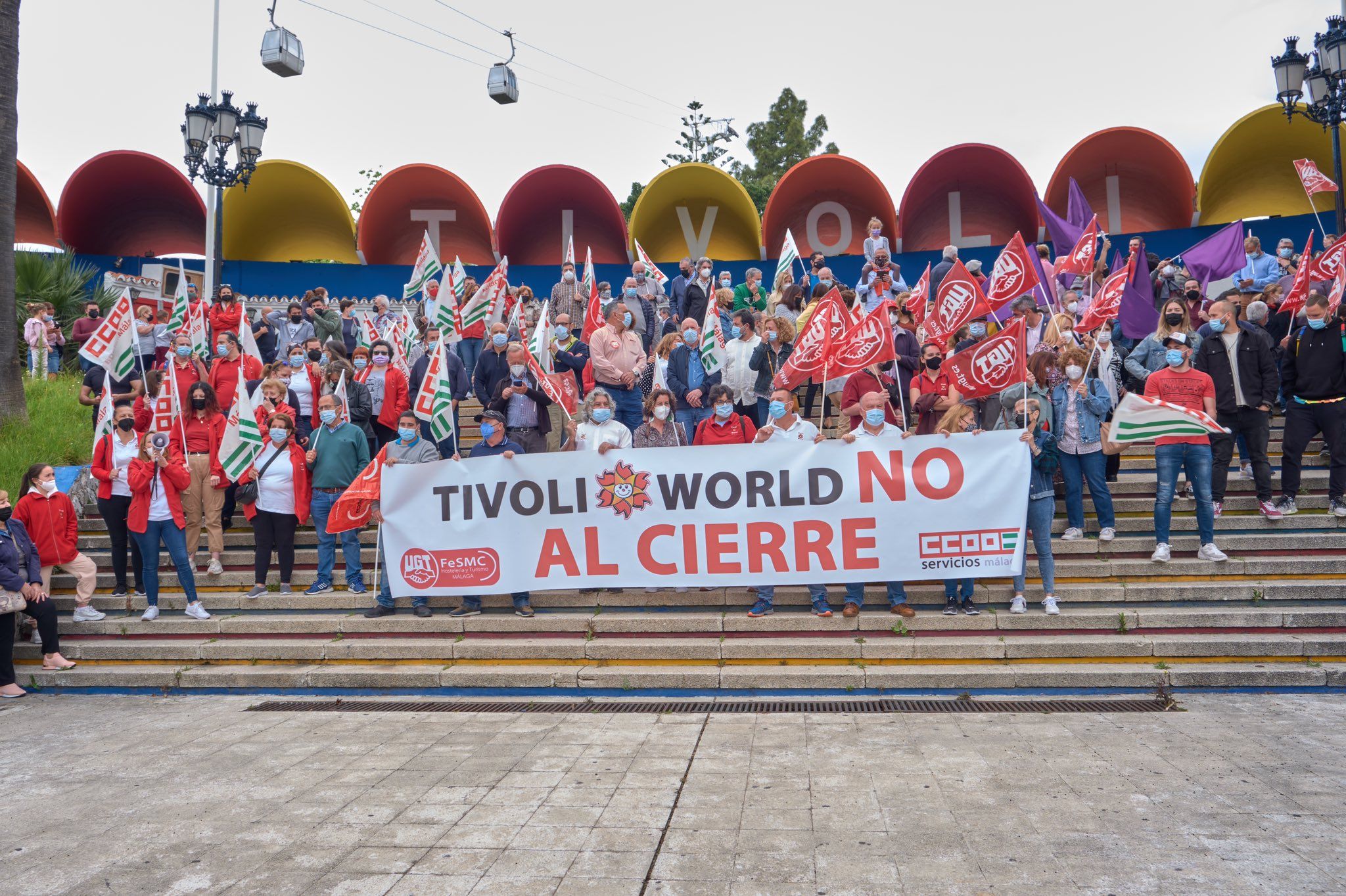 Concentración de trabajadores de Tivoli World, en Benalmádena, en una imagen reciente.