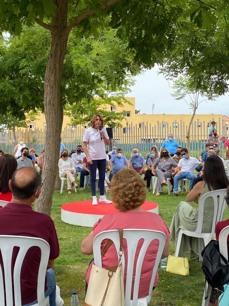 Susana Díaz, en La Algaba.