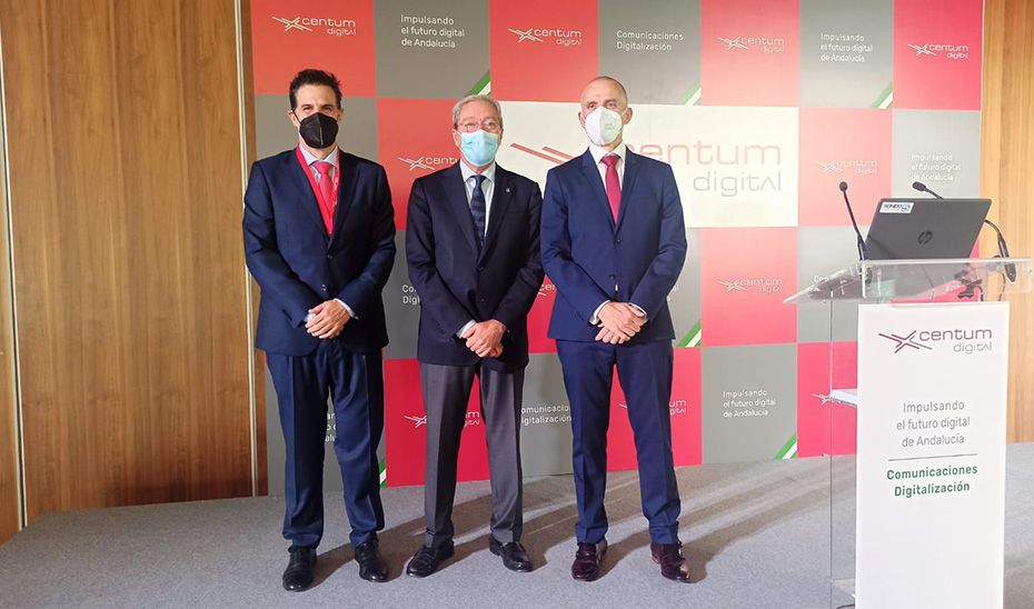 El consejero Rogelio Velasco pide a Airbus que use Puerto Real para producir hidrógeno verde.