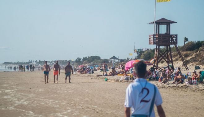 PLAYA COSTA BALLENA BANDERA AMARILLA 21