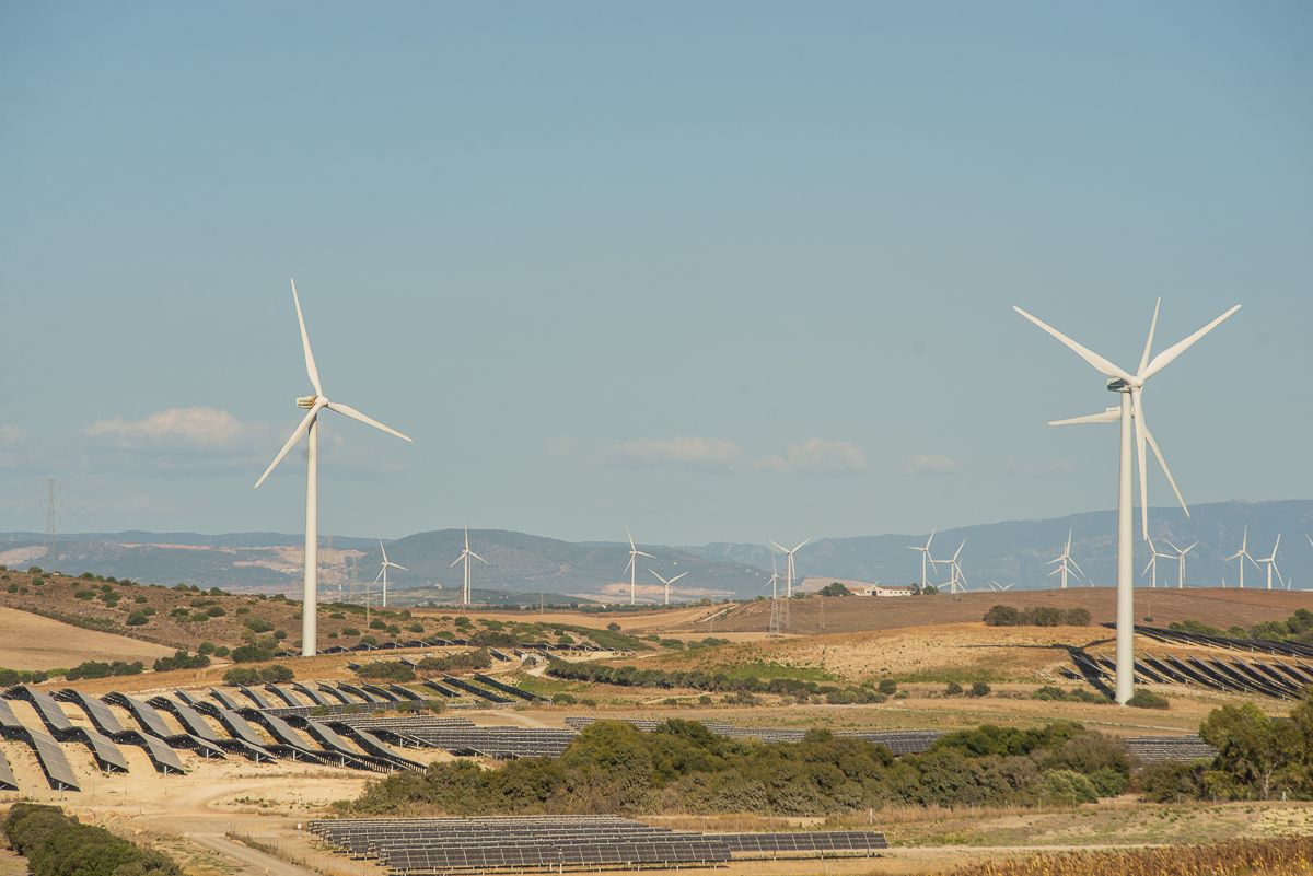 Aerogeneradores en la campiña de Jerez, en una imagen de archivo. 