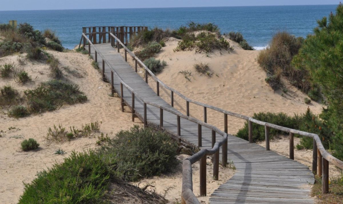 Playa de los Enebrales (Huelva)
