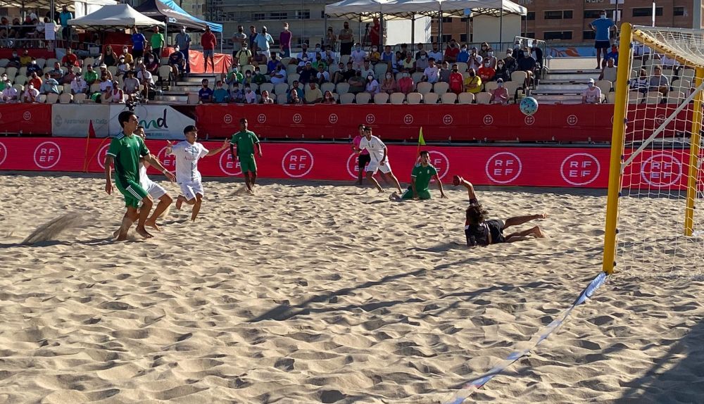 Selección andaluza juvenil de fútbol playa.