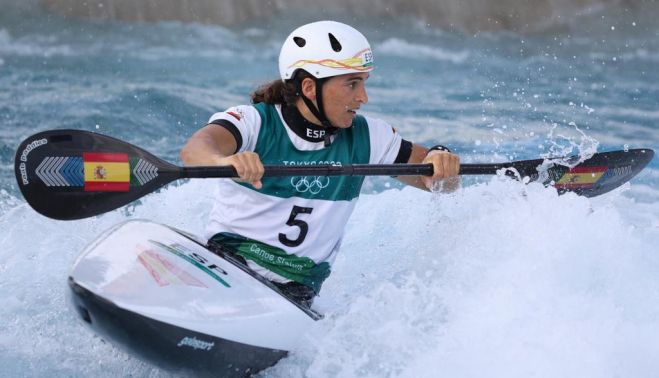 Maialen Chourraut, en su bajada de plata por aguas bravas.